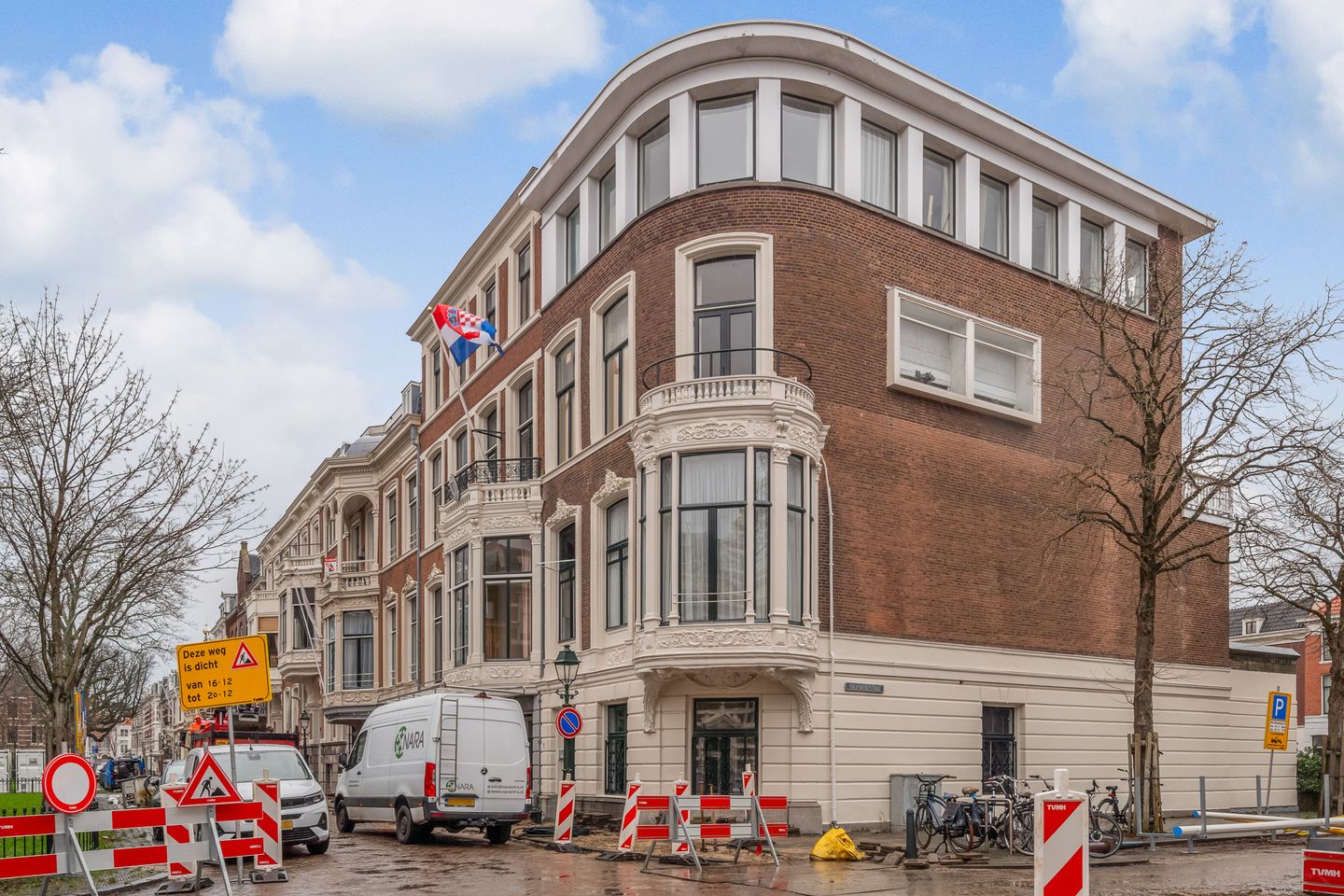 Photo 4 of Surinamestraat 9-A