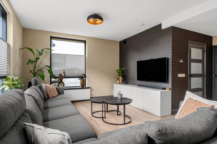 Foto 10 van Veenderweg 90