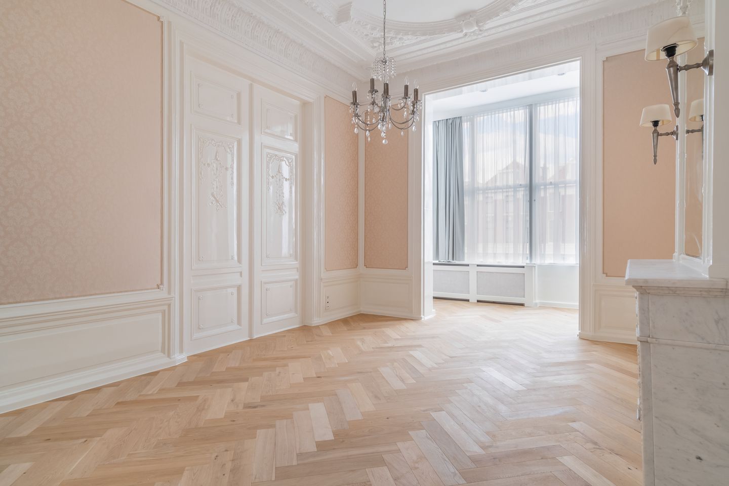 Photo 29 of Surinamestraat 9-A