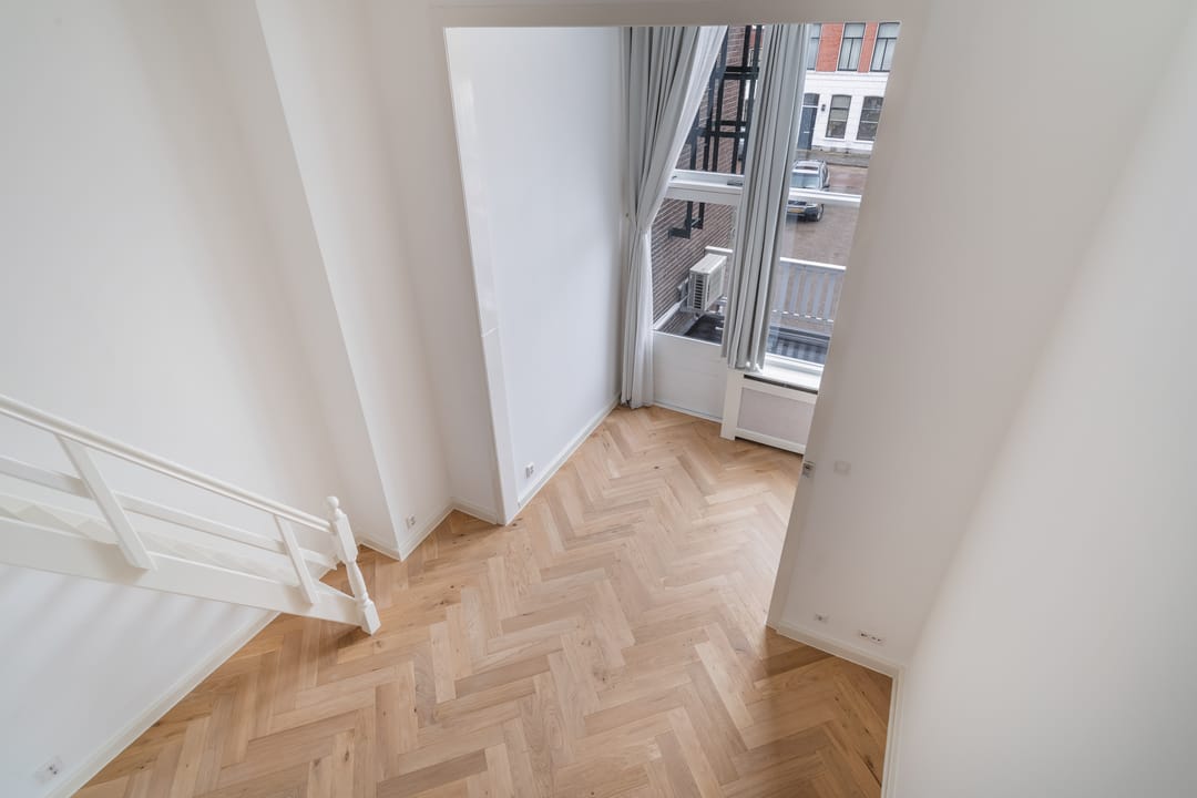 Photo 43 of Surinamestraat 9-A