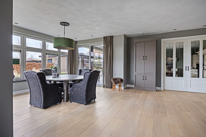 Foto 16 van J. Abelnstraat 6