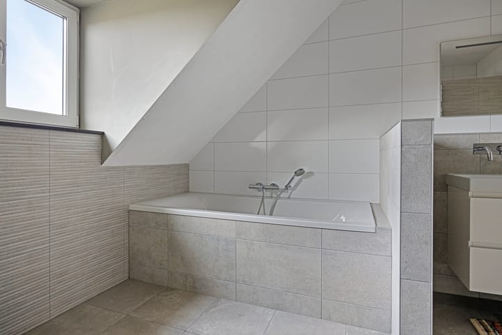 Foto 58 van J. Abelnstraat 6