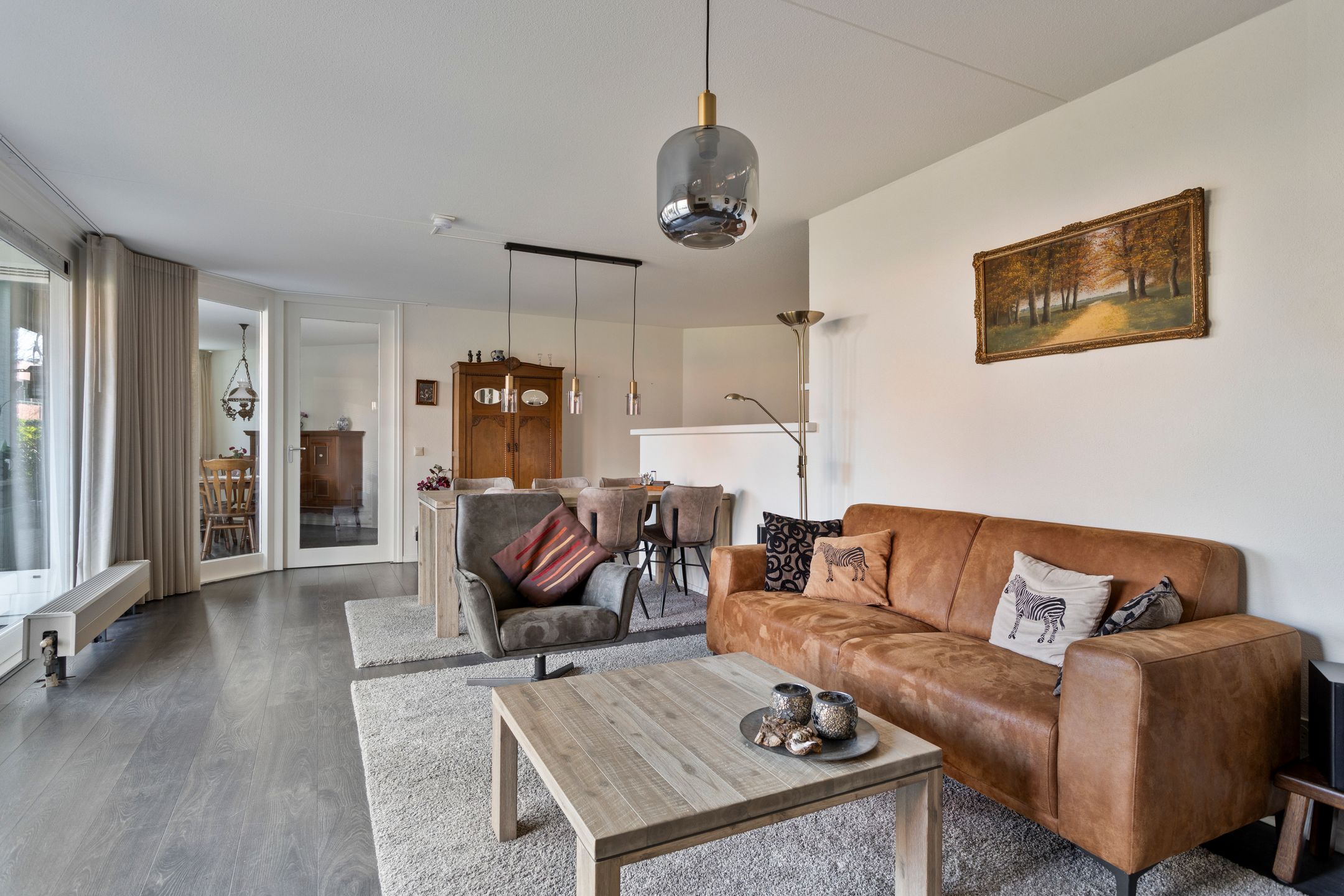 Foto 12 van Peter Benensonstraat 12