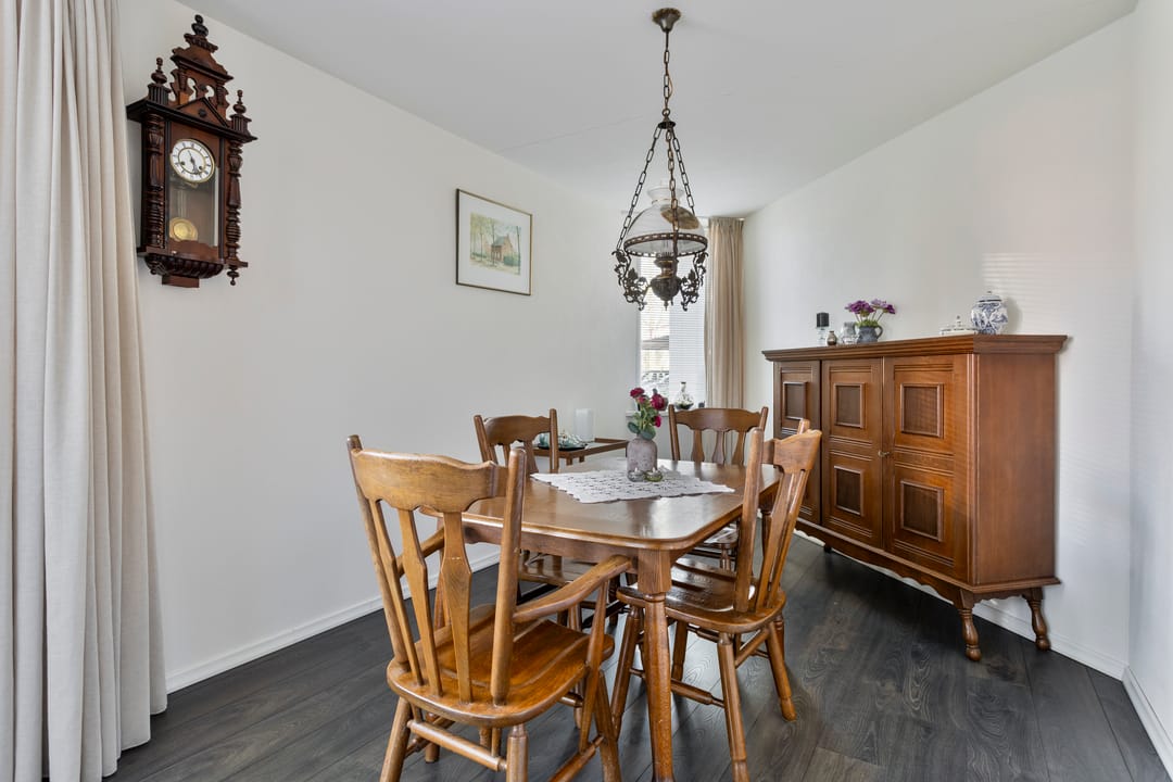 Foto 22 van Peter Benensonstraat 12