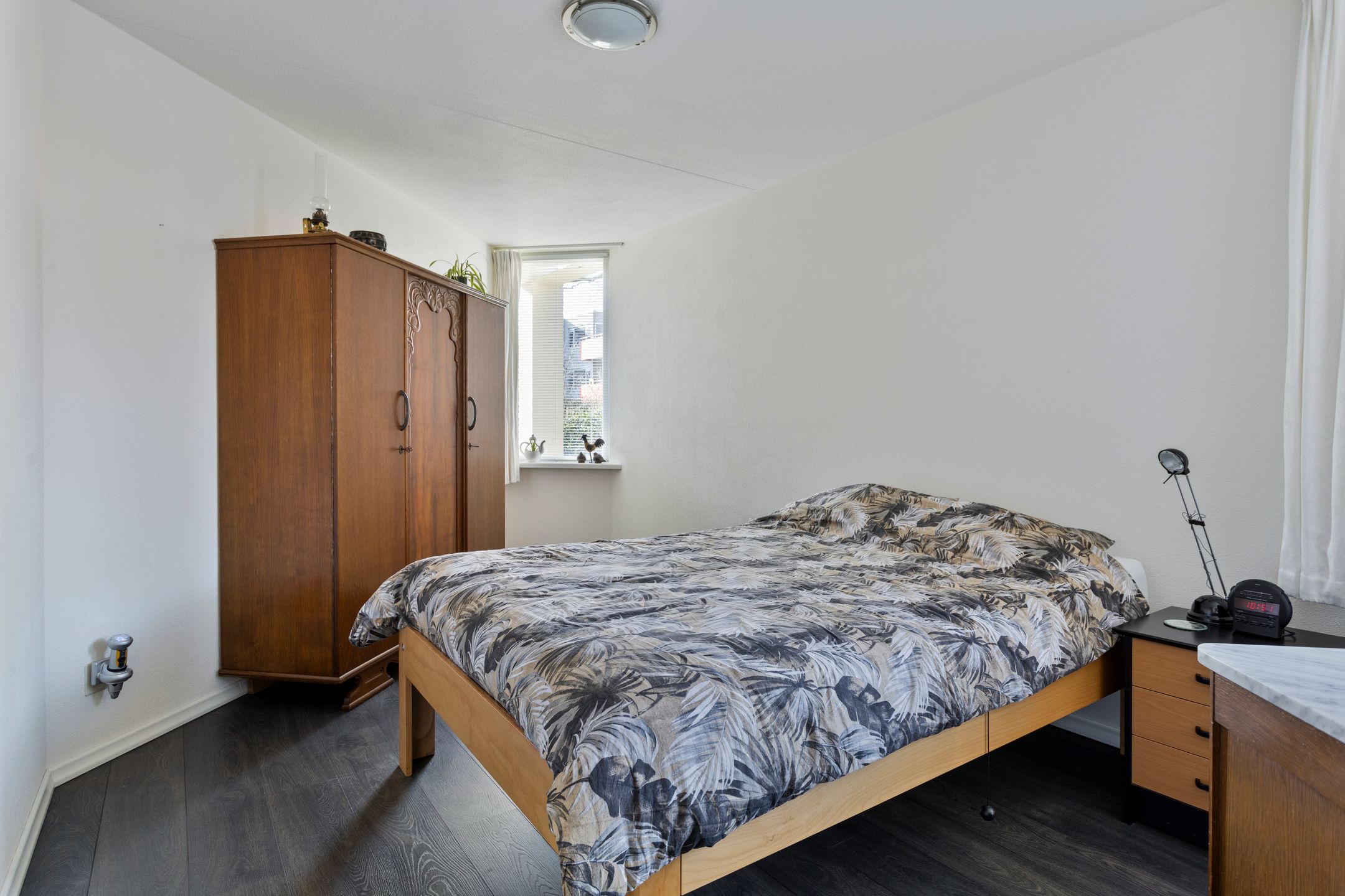 Foto 27 van Peter Benensonstraat 12