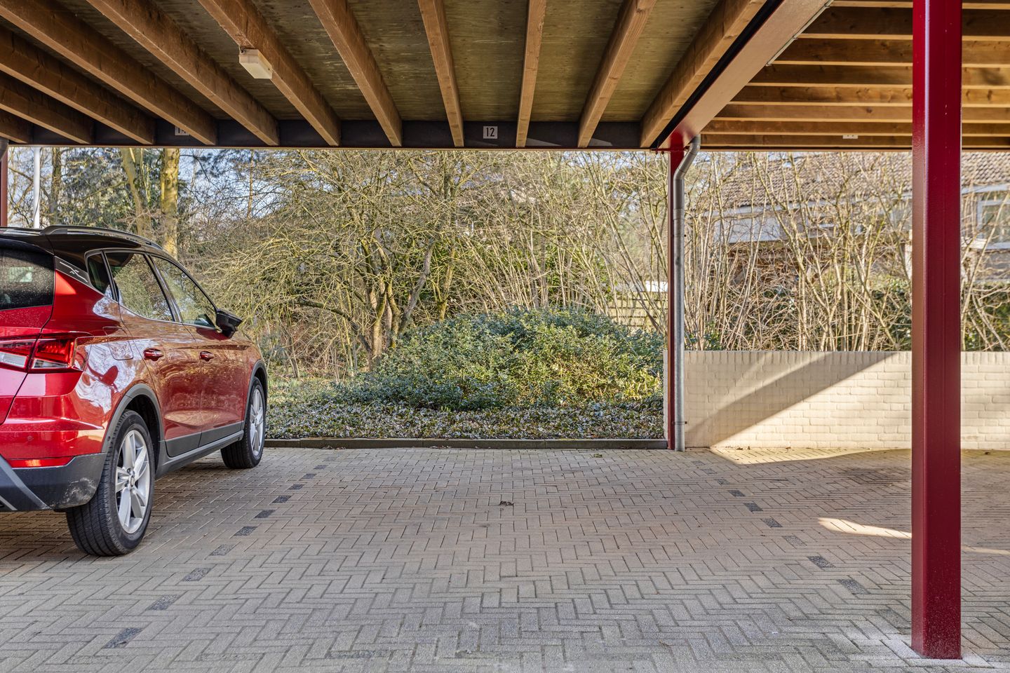 Foto 35 van Peter Benensonstraat 12