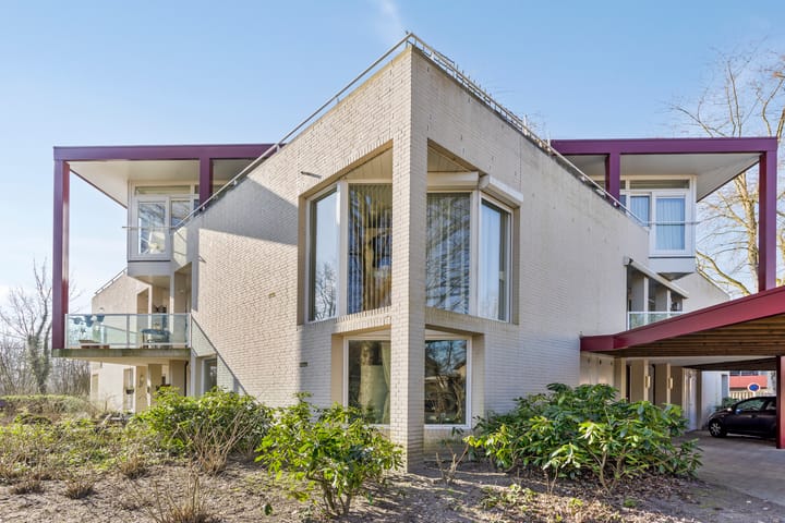 Foto 36 van Peter Benensonstraat 12