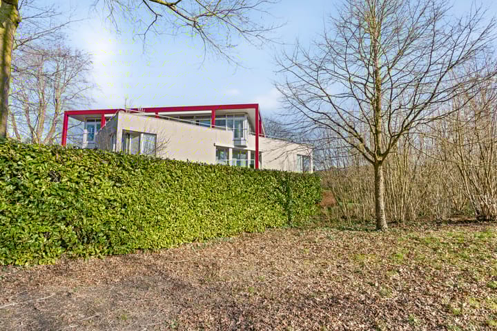 Foto 46 van Peter Benensonstraat 12