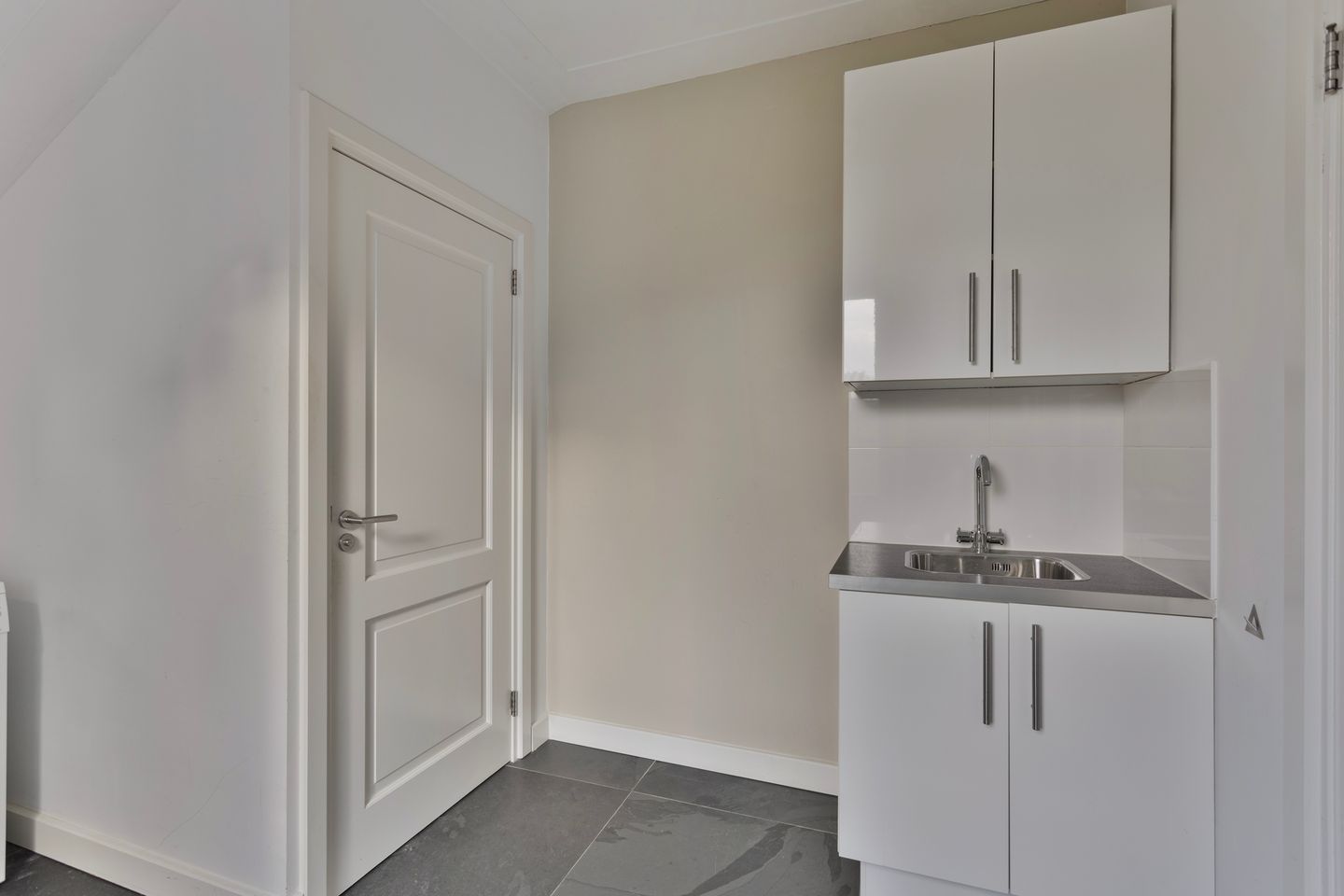 Photo 19 of Johan van Willigenstraat 29