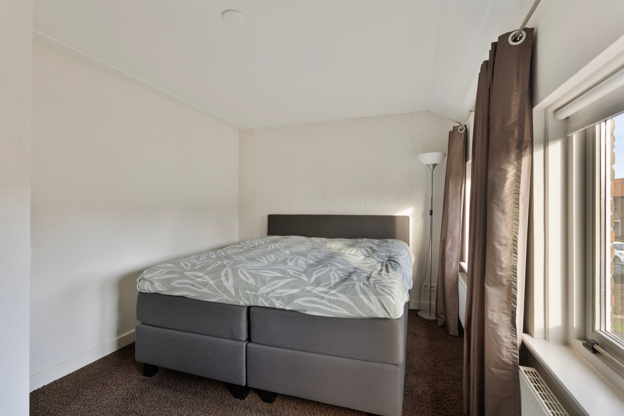 Photo 24 of Johan van Willigenstraat 29