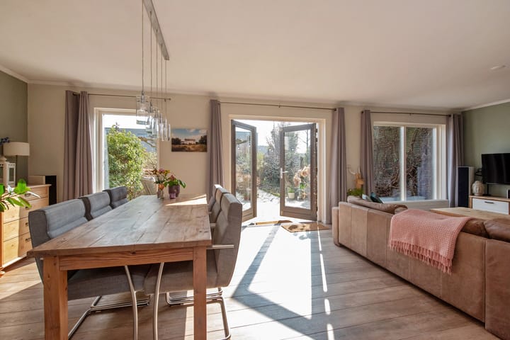 Foto 11 van Oude Middenweg 50