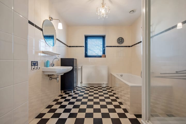 Foto 26 van Oude Middenweg 50