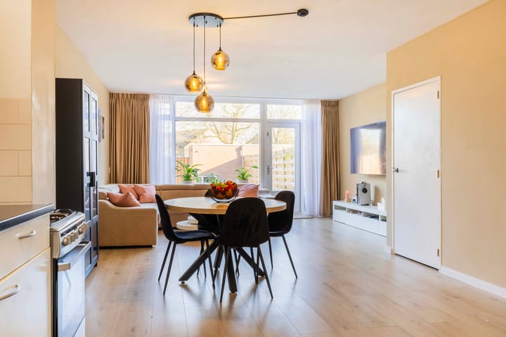 Foto 2 van Oudenboschstraat 7