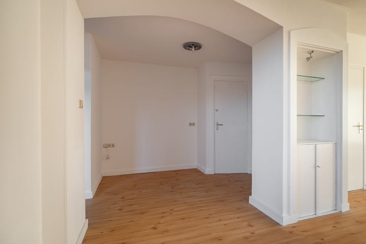 Foto 7 van Charles de Gavrestraat 19