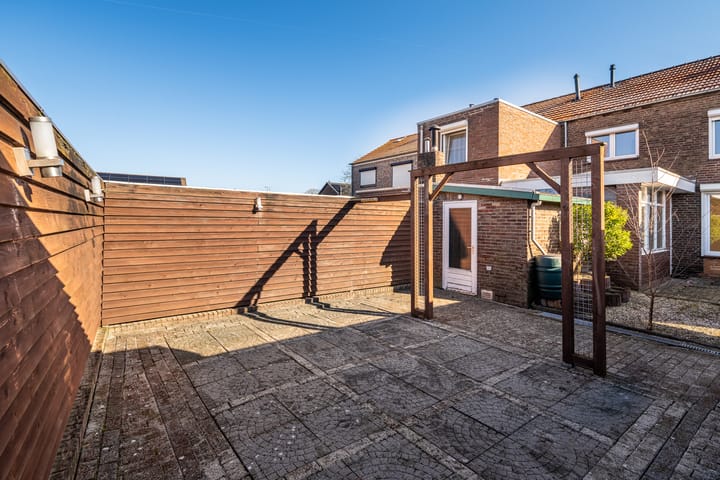 Foto 19 van Charles de Gavrestraat 19