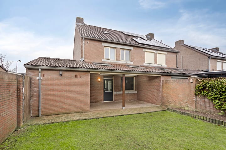 Foto 28 van Burgemeester Schoutenstraat 21