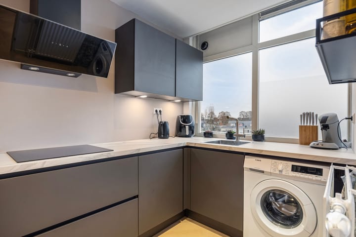 Foto 2 van Burgemeester Aalberslaan 64-B