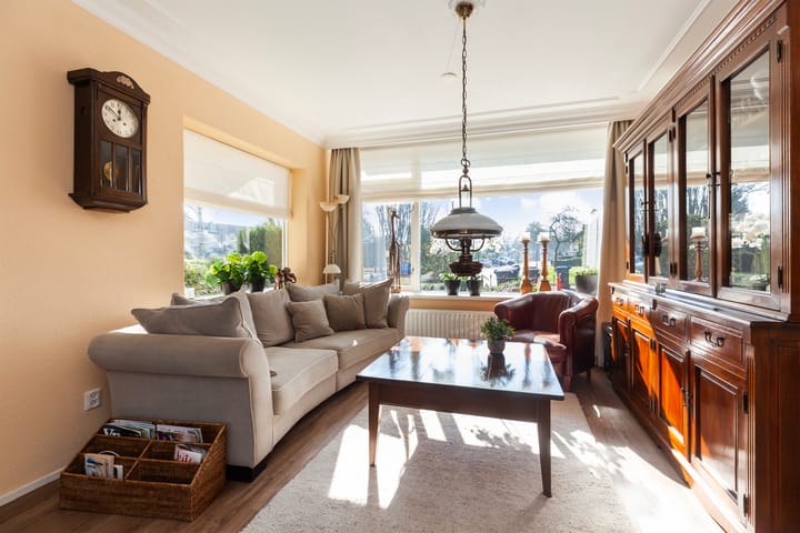 Foto 6 van Esdoornlaan 9