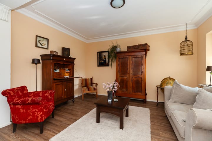 Foto 12 van Esdoornlaan 9