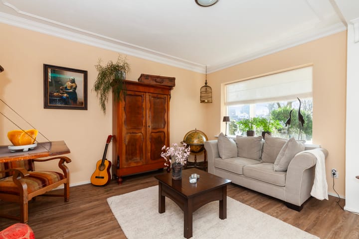 Foto 13 van Esdoornlaan 9