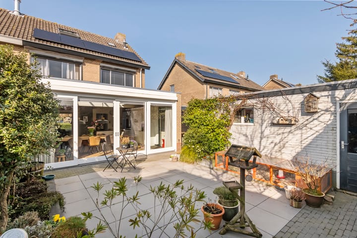 Foto 2 van Julianastraat 28