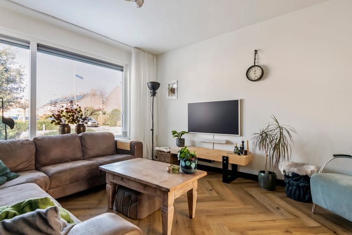 Foto 14 van Julianastraat 28