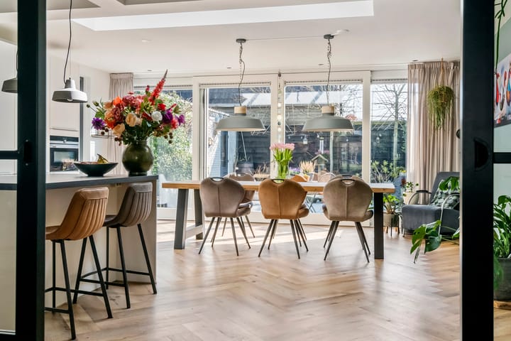 Foto 16 van Julianastraat 28