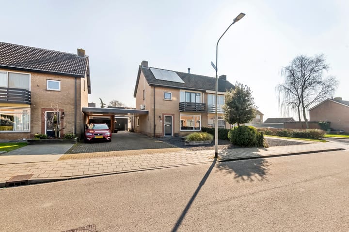 Foto 37 van Julianastraat 28