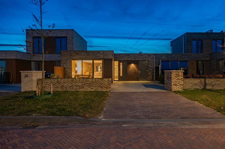 Foto 51 van Nessersingel 26