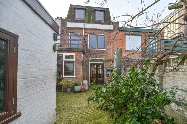 Foto 19 van De Roemerstraat 23