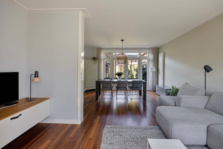 Foto 7 van Brederostraat 111