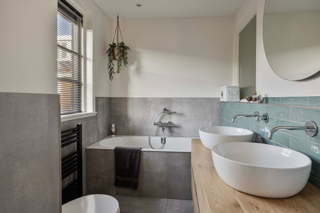 Photo 26 of Brederostraat 111