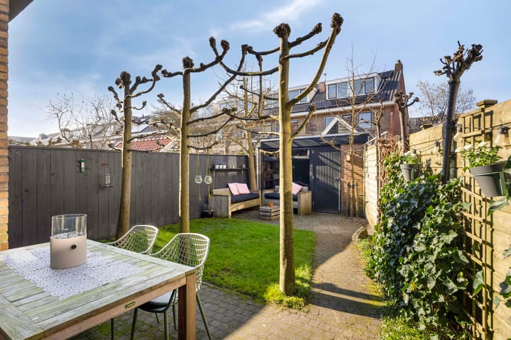 Foto 35 van Brederostraat 111