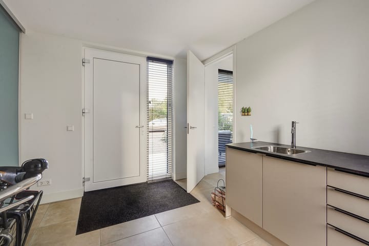 Photo 6 of Duinslag 24