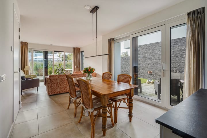 Photo 11 of Duinslag 24