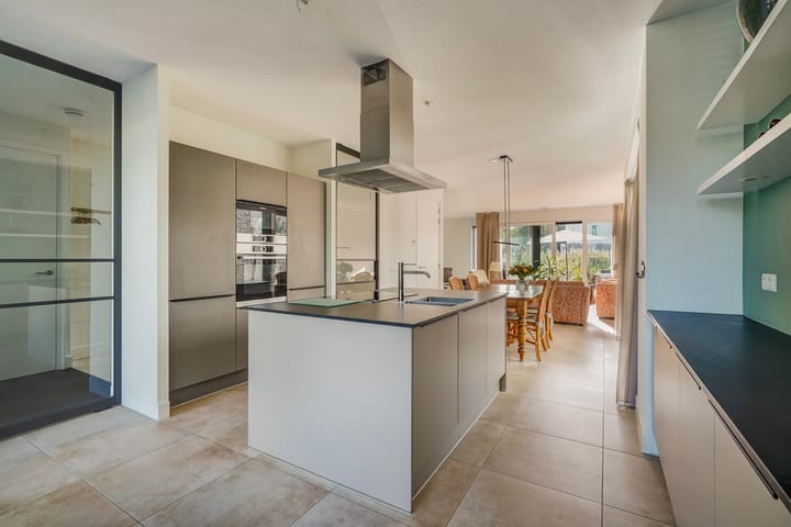 Photo 28 of Duinslag 24