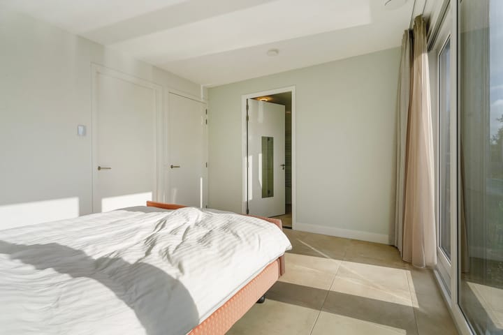 Photo 41 of Duinslag 24