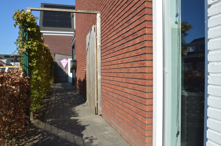 Foto 32 van Steenovenweg 21