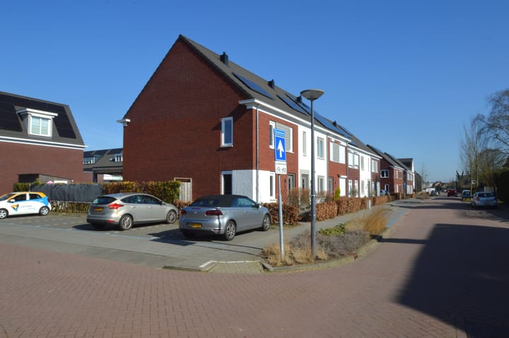 Foto 34 van Steenovenweg 21