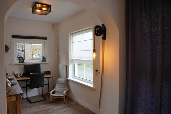 Photo 11 of Mr. J.E. Risseeuwstraat 27