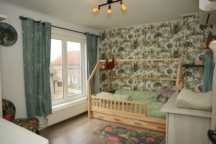 Photo 25 of Mr. J.E. Risseeuwstraat 27