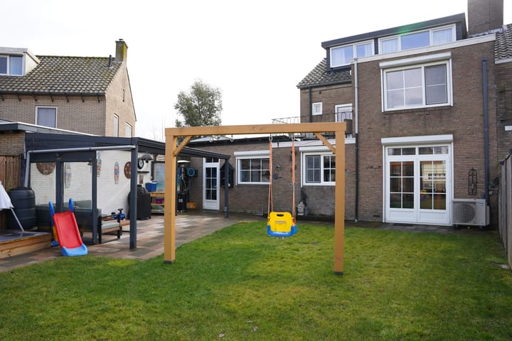 Photo 39 of Mr. J.E. Risseeuwstraat 27