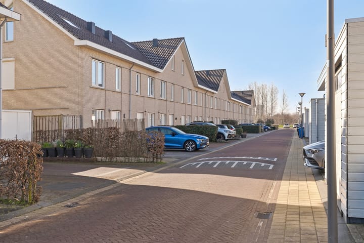 Photo 33 of Wil Vinjéstraat 56