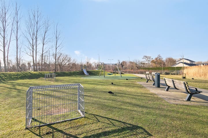 Photo 36 of Wil Vinjéstraat 56