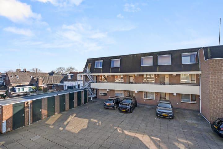 Foto 15 van Achterdorpsstraat 34-F