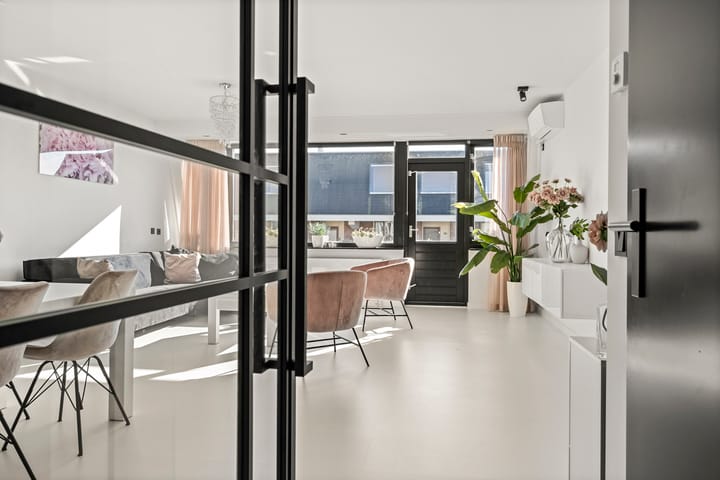 Foto 26 van Achterdorpsstraat 34-F