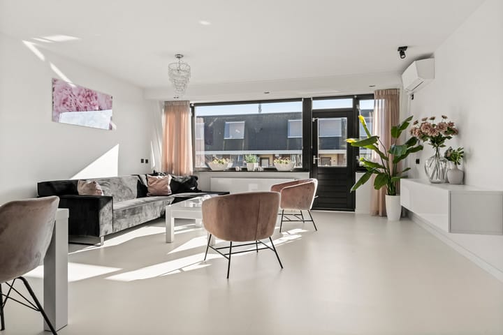 Foto 27 van Achterdorpsstraat 34-F