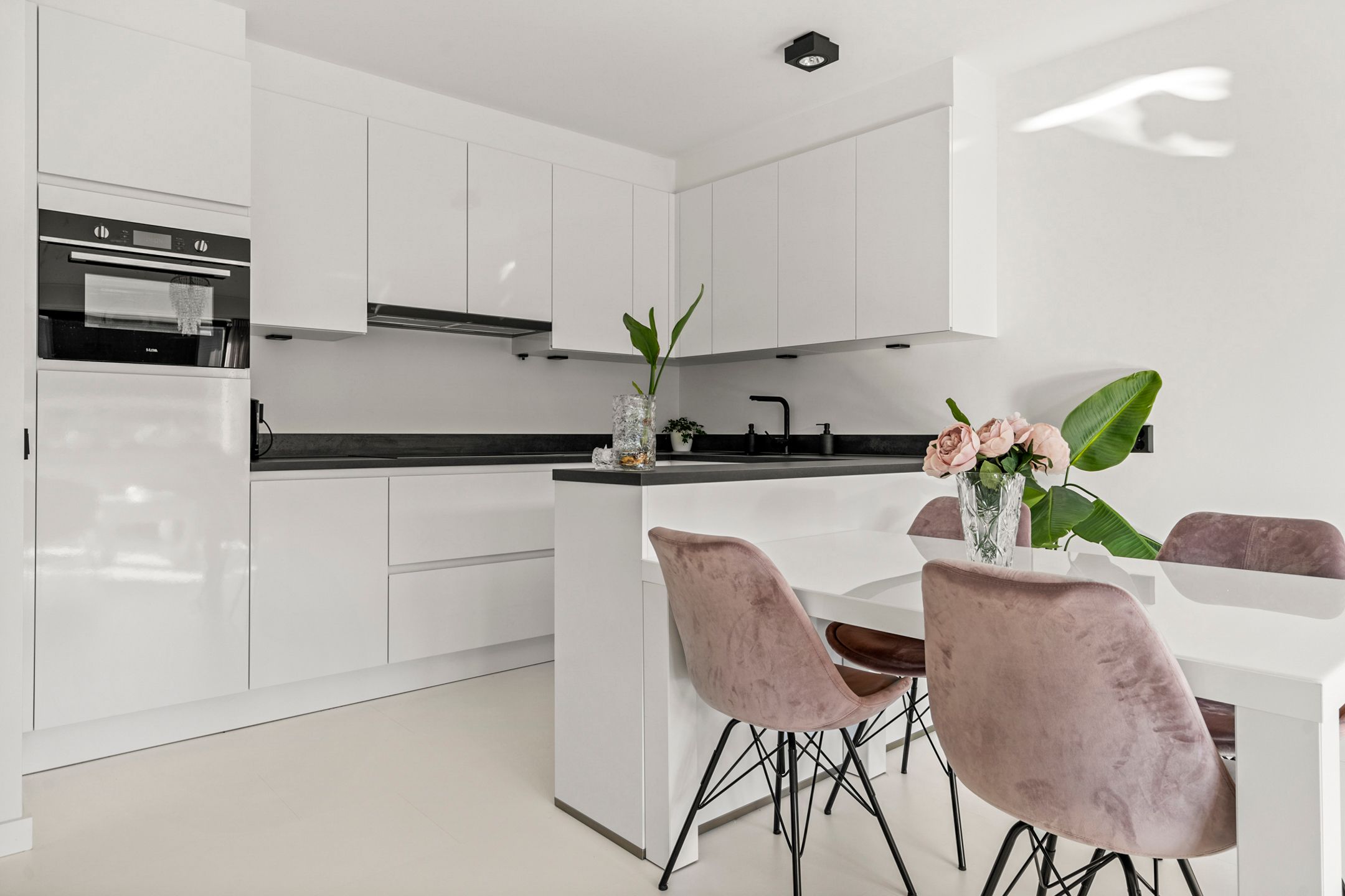 Foto 33 van Achterdorpsstraat 34-F