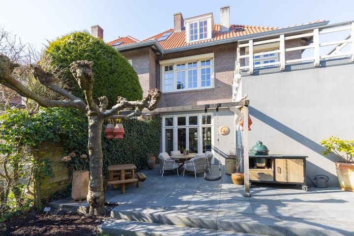 Foto 45 van Graaf Wichmanlaan 54