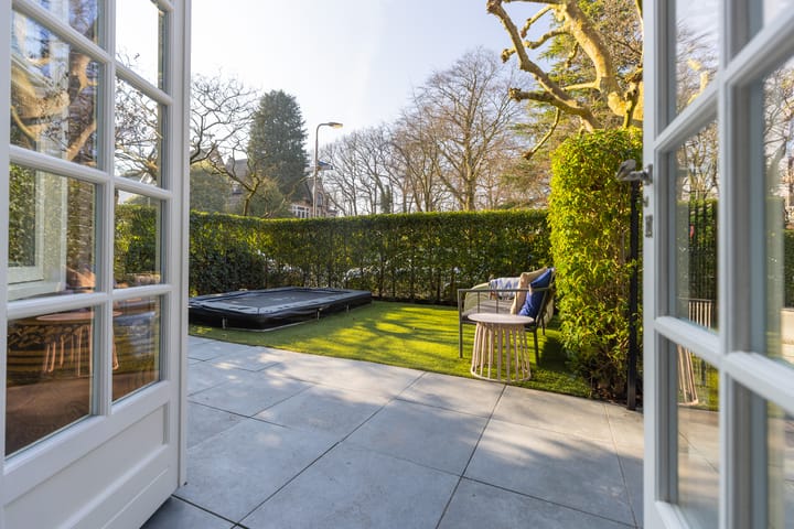 Foto 48 van Graaf Wichmanlaan 54